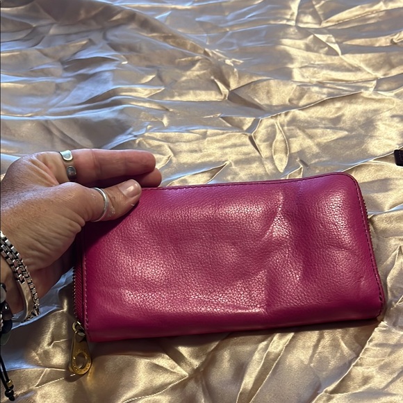 Marc Jacobs Pink Textured Wallet - Picture 2 of 3